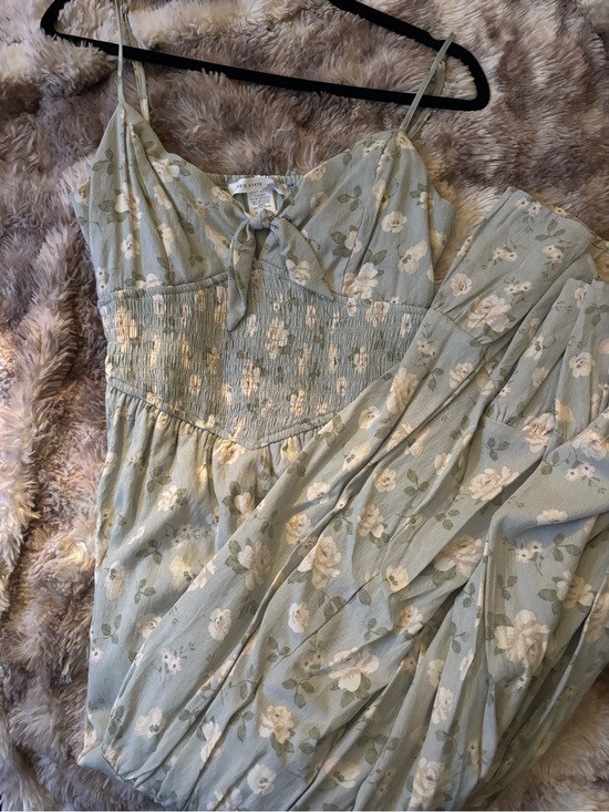 Altar'd State Dresses & Skirts - Altar’d State Sage Green Floral Tie-Front Smocked Maxi Dress